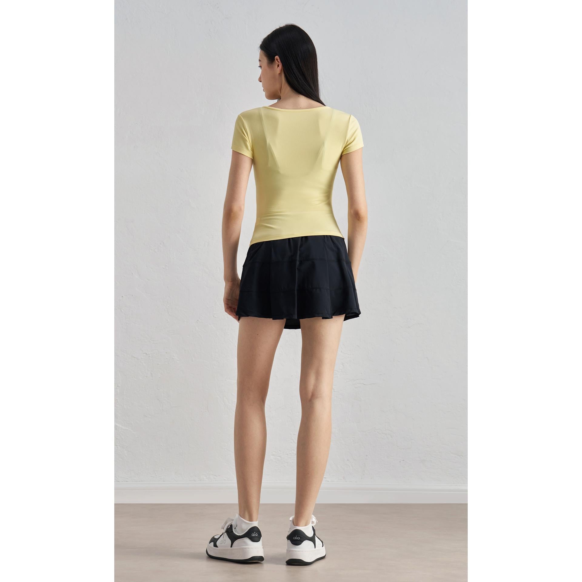 SUN simple and comfortable sports short sleeves skin-friendly nude casual yoga clothes high-end waist and thin fitness T-shirt women
