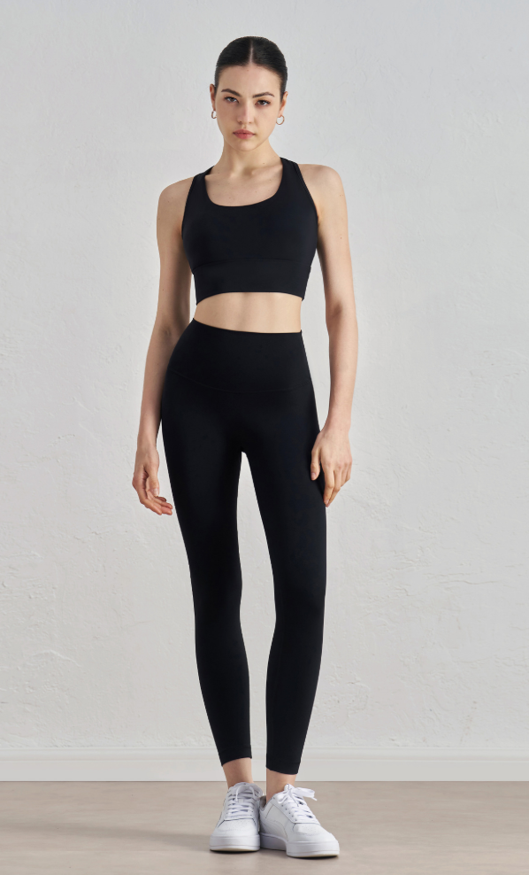 How to Choose the Perfect Yoga Leggings: A Complete Guide