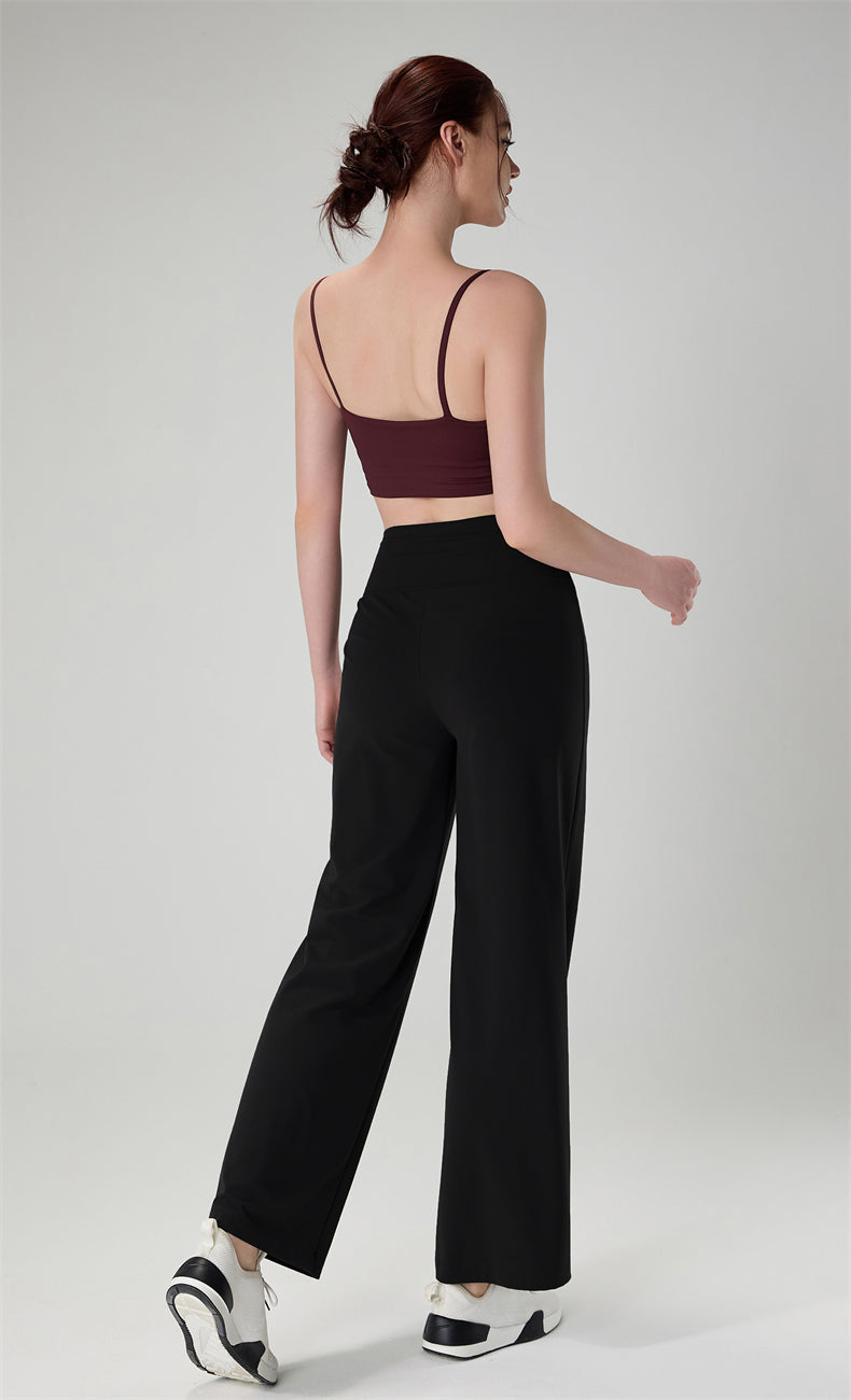 The softness of the yoga exercise vest is maintained after washing