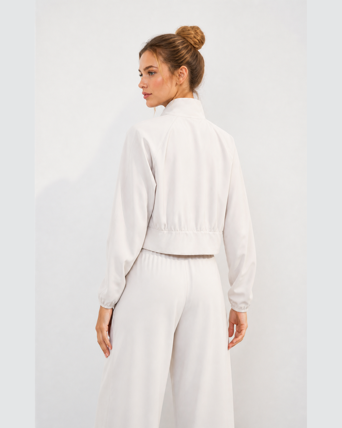 Approved product image 002 | SunShield Zip-Up Cooling Jacket