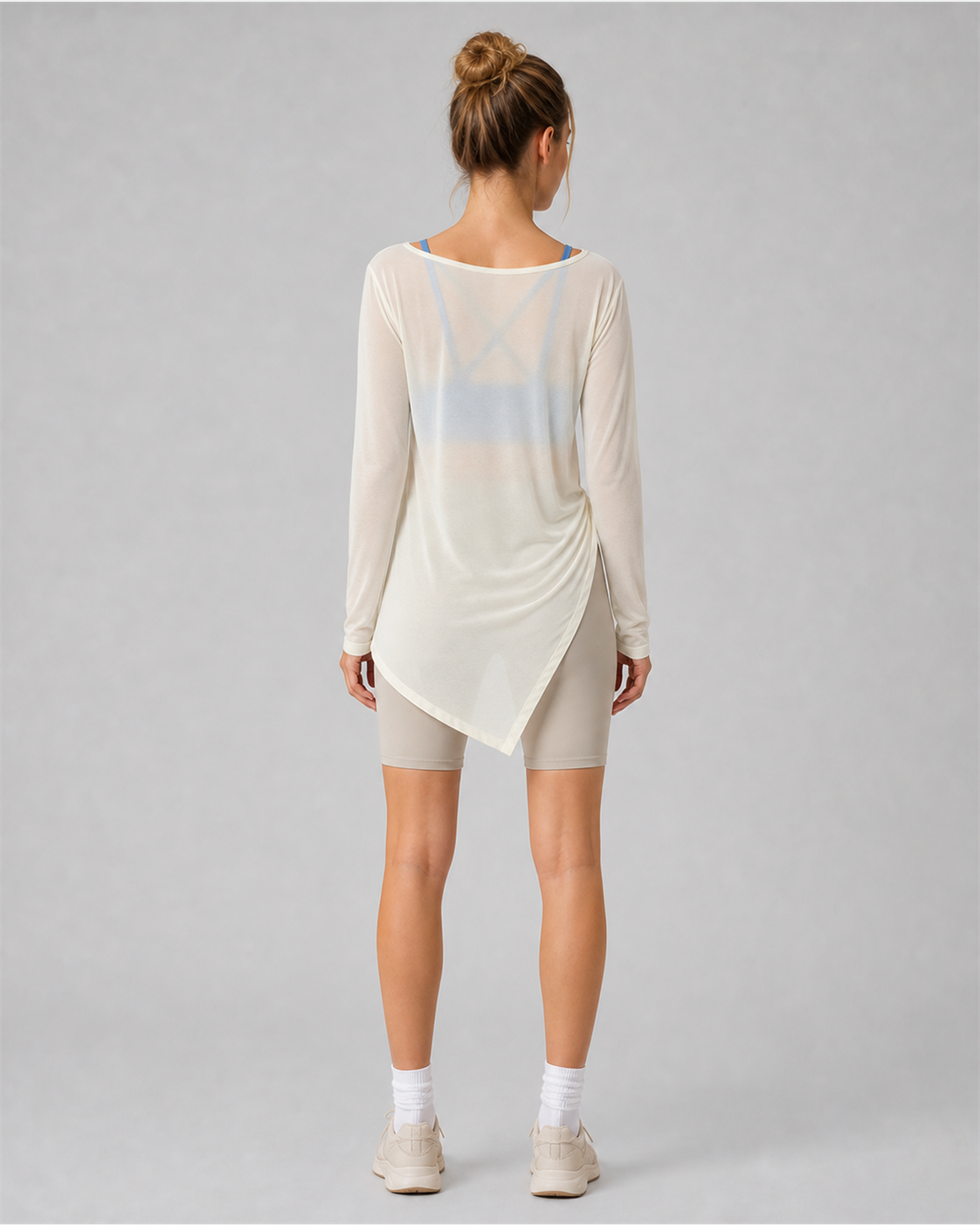 Approved product image 002 | Relaxed Long-Sleeve Yoga Top
