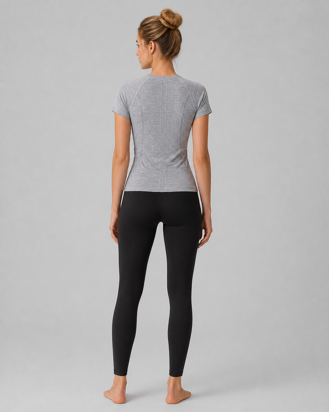 Approved product image 002 | Seamless Sculpt Short Sleeve Tee