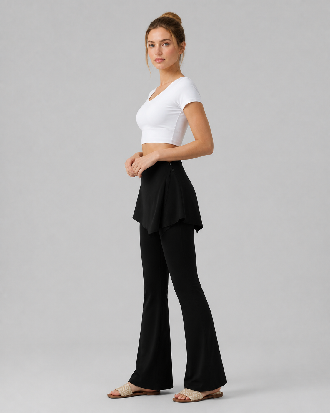 Approved product image 003 | 2-in-1 Skirted Flare Yoga Pants
