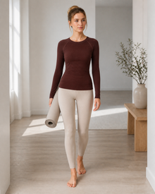 Crew Neck Long-Sleeve Yoga Top