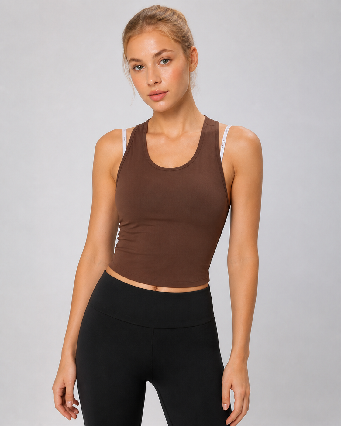 Approved product image 008 | NULS U-Neck Yoga Tank