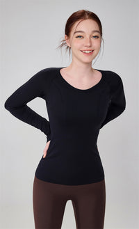 Women's seamless sculpting workout top with crew neck