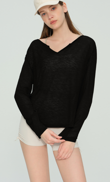 Slub V-Neck Long-Sleeve Yoga Top