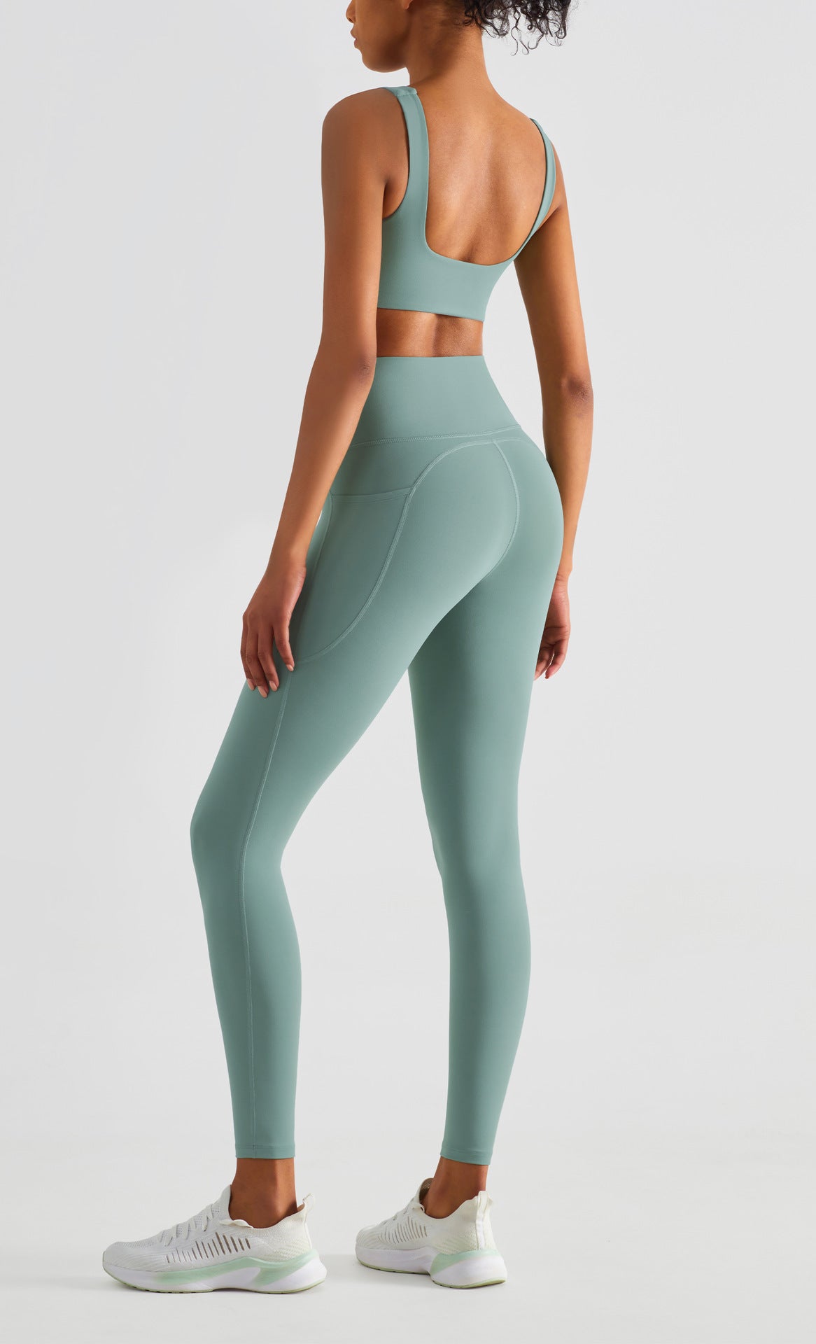 LuxeFlex Sculpt: High-Waist Pocket Yoga Leggings