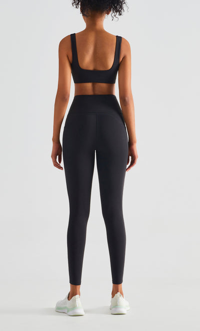 LuxeFlex Sculpt: High-Waist Pocket Yoga Leggings