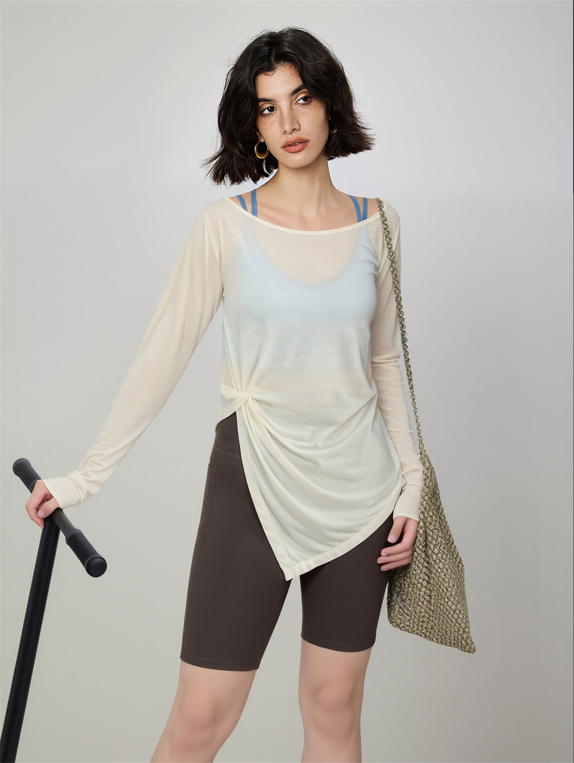 Relaxed Long-Sleeve Yoga Top studio styling - women's yoga activewear by Lepeins