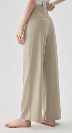 NULS High-Waisted Wide-Leg Pants fit detail - women's yoga activewear by Lepeins