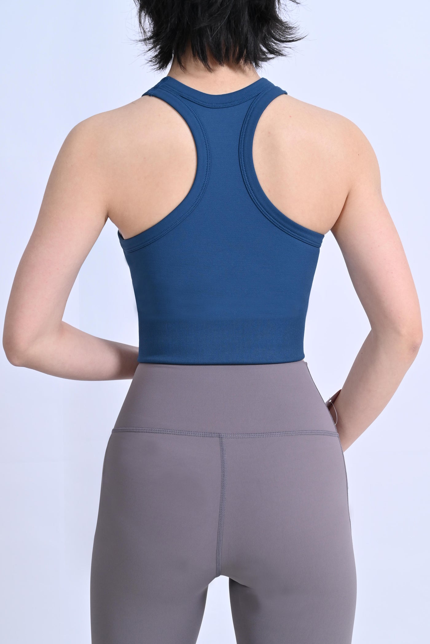 ContourFlex Tank: Seamless Sculpting Yoga Top