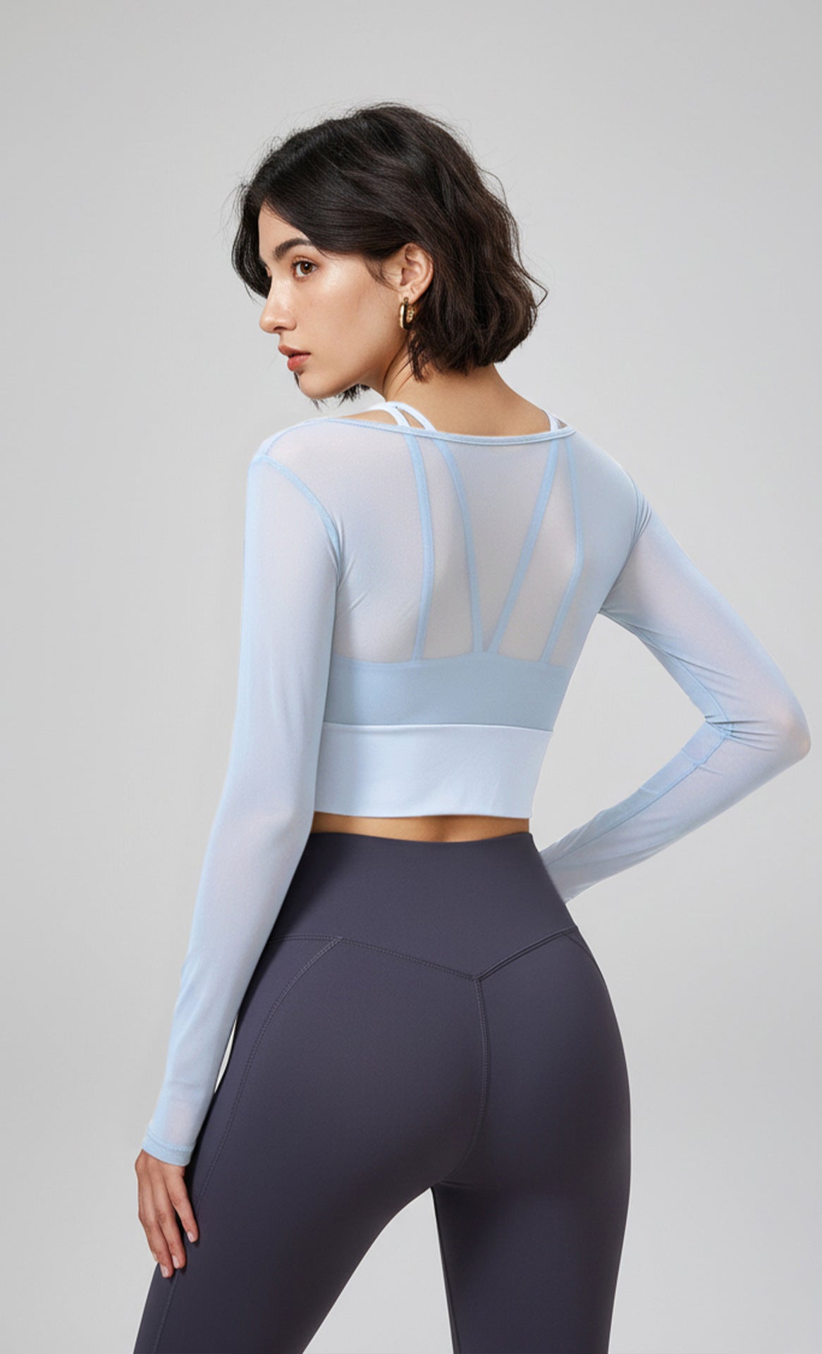 Yoga with chest pads, long sleeves, mesh stitching, fake two-piece yoga clothes, tops, fixed cups, fitness clothes, sports clothes, women's inside