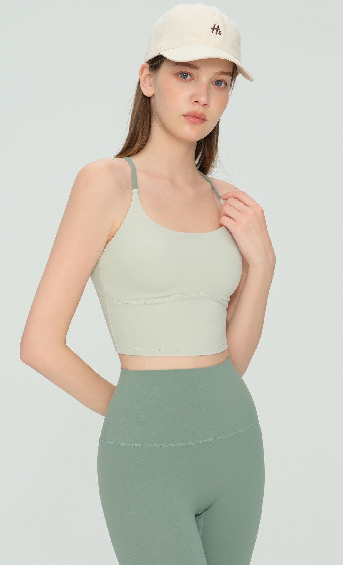 Colorblock Cross-Back Yoga Bra - Tender green + tide blue - product view 5 - Lepeins