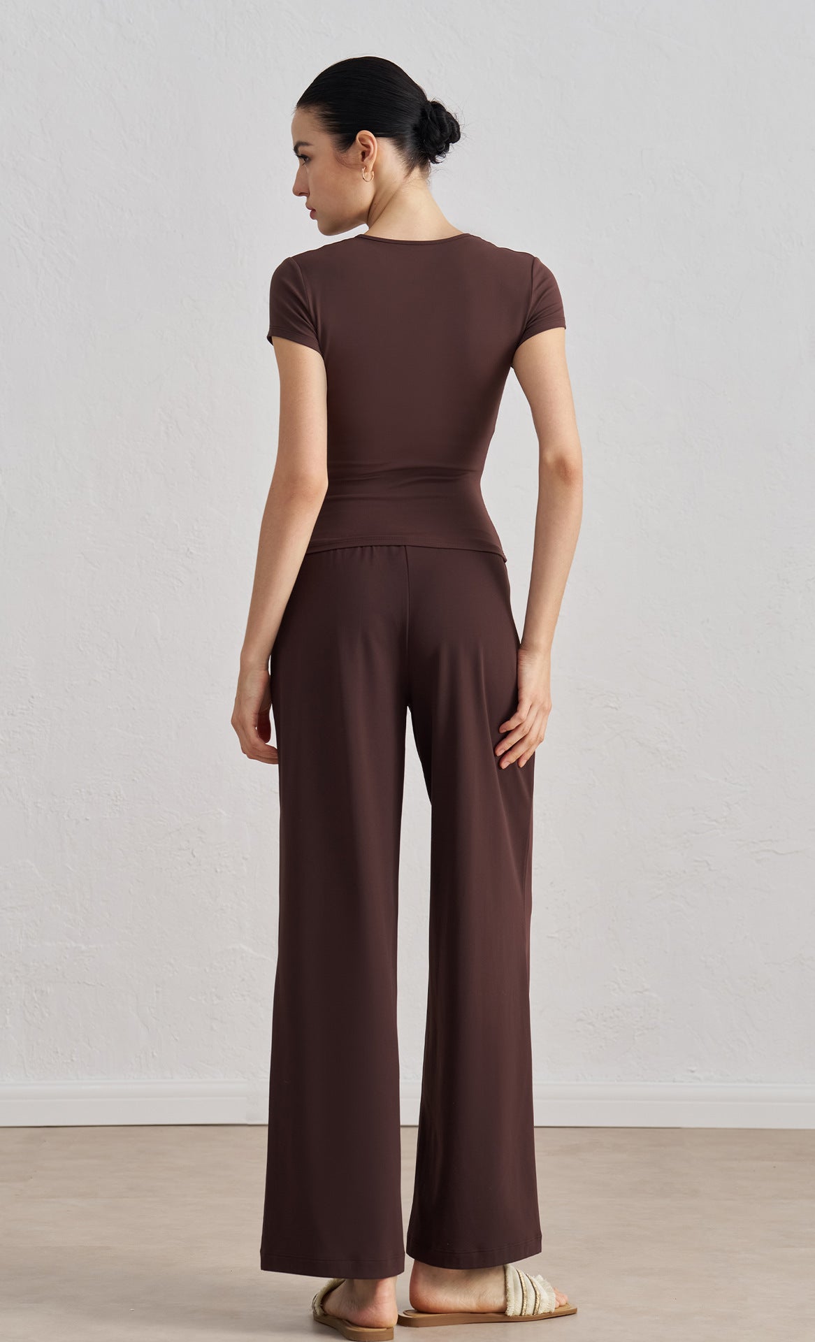 Waist-Slimming Yoga T-Shirt for Women - Short Sleeve Sports Top